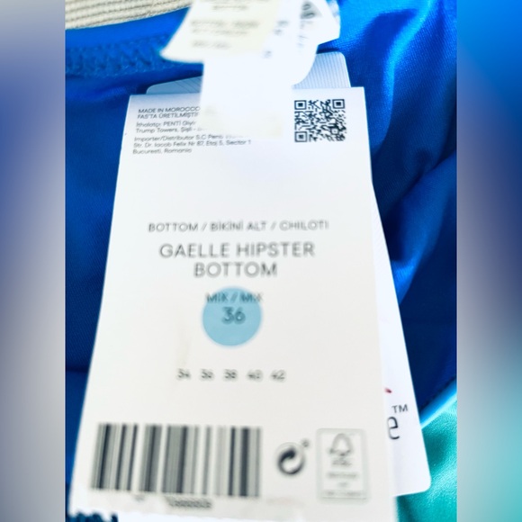 Beautiful 2 pc bikini swimwear rainbow colors blue yellow green EUR 36 US 2 to 4 - Picture 8 of 9